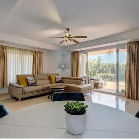 Spacious Flamenco Riviera Del Sol